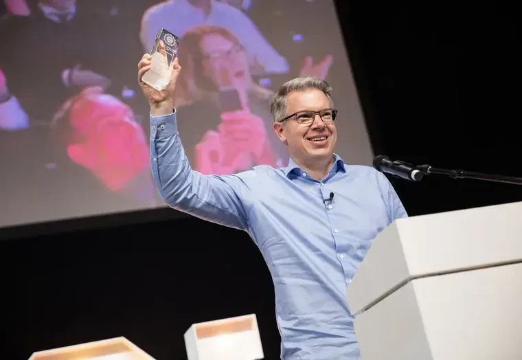 Frank Thelen auf der Founder-Summit-Bühne